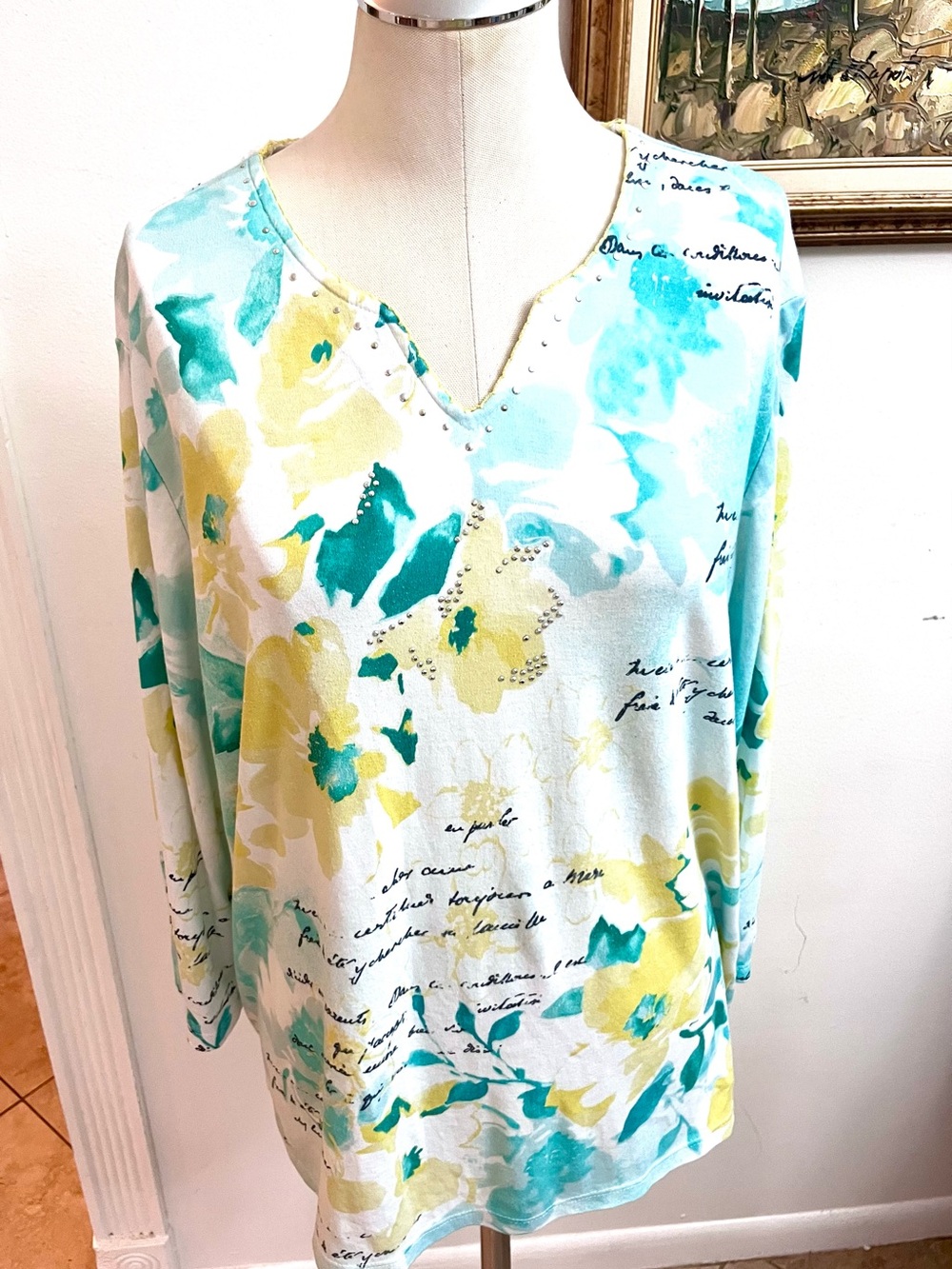 Alfred Dunner Floral V-Neck Long Sleeve Top in Teal & Yellow